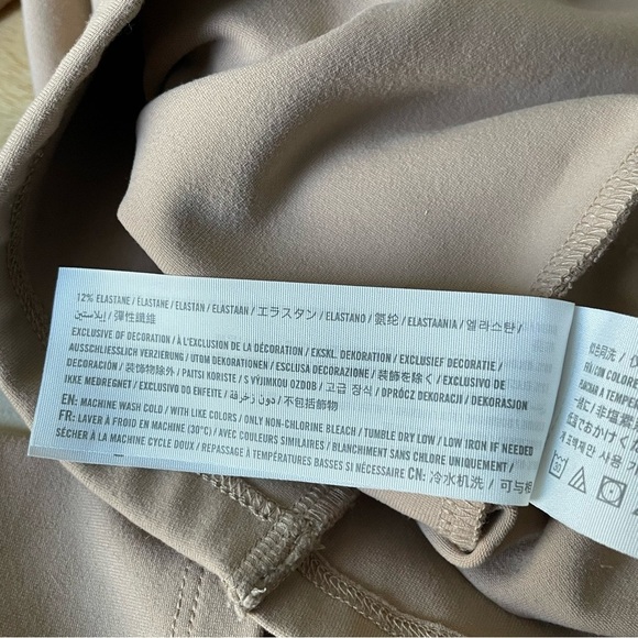 Abercrombie & Fitch Soft Matte Seamless Long-Sleeve Squareneck Top 35697 - Picture 13 of 13